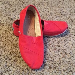 Toms shoes